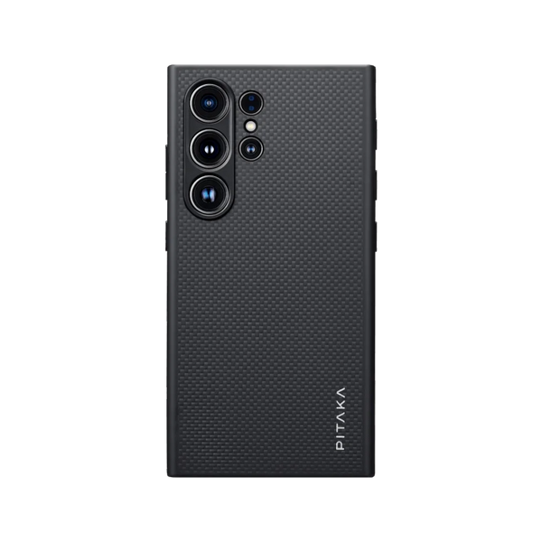 Чехол PITAKA PinButton для Samsung Galaxy S24 Ultra с углеродным узором, обеспечивающий защиту устройства и доступ к камерам.