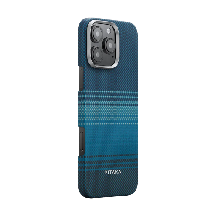 Чехол для iPhone 16 Pro Max с текстурой плетения, вид сзади, синий цвет.