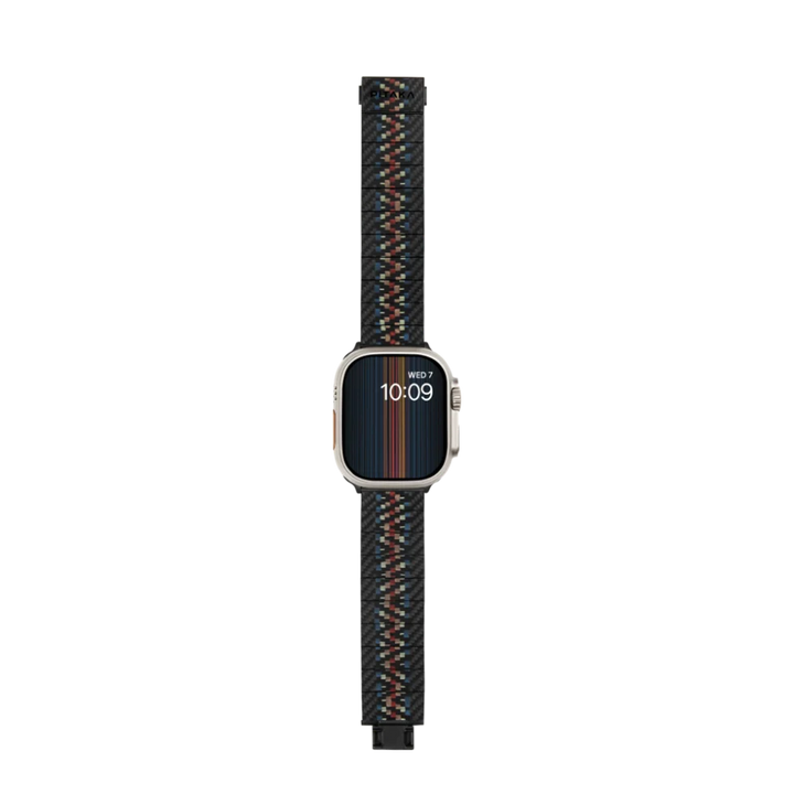 Вид спереди умных часов Apple Watch с ремешком из углеродного волокна версии Rhapsody