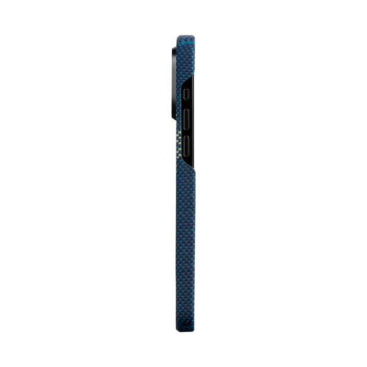 Защитите ваш iPhone 15 Pro / 15 Pro Max с помощью стильного чехла от SmartWorld. Надёжная защита и элегантный дизайн — узнайте больше и выберите лучшее!